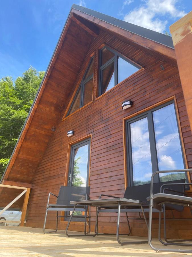 Wild Cabin มาลายา ภายนอก รูปภาพ