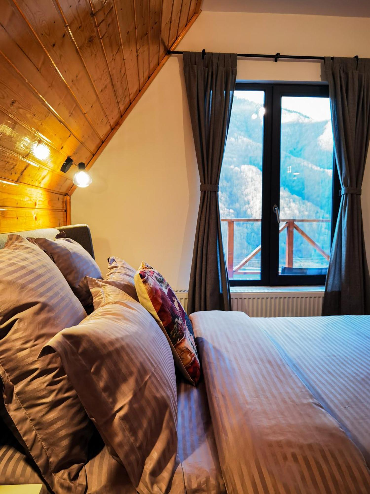 Wild Cabin มาลายา ภายนอก รูปภาพ