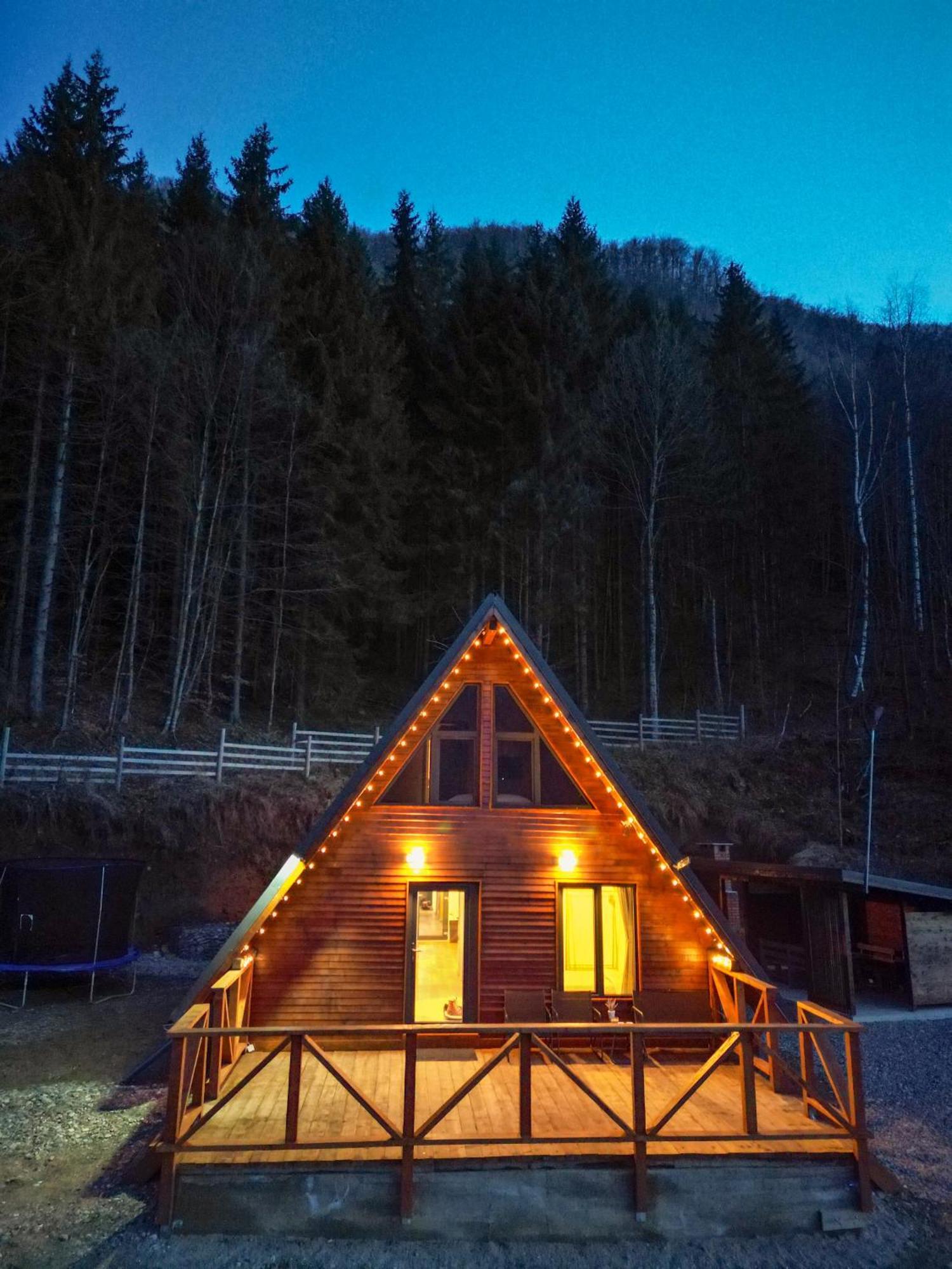 Wild Cabin มาลายา ภายนอก รูปภาพ