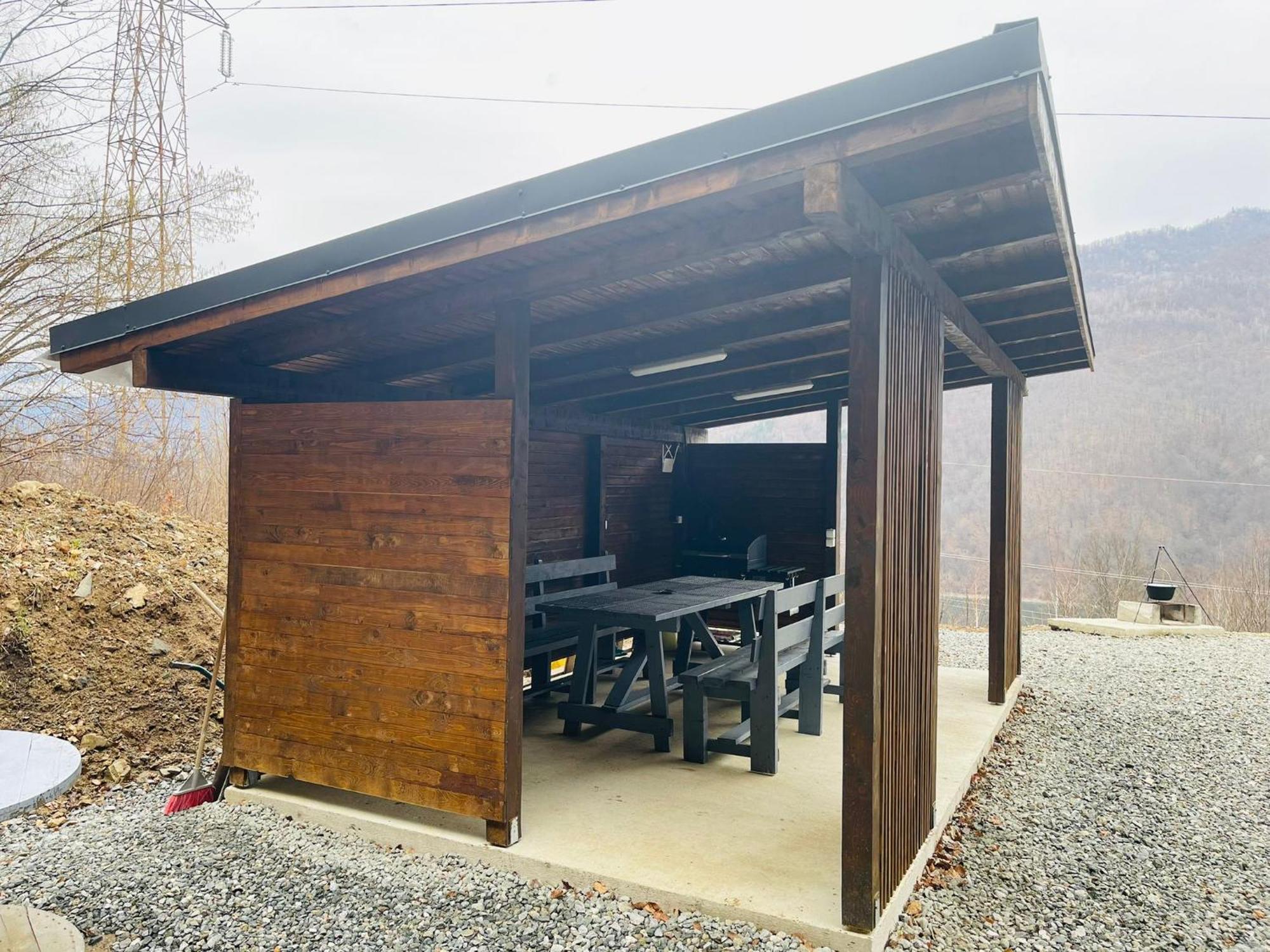 Wild Cabin มาลายา ภายนอก รูปภาพ